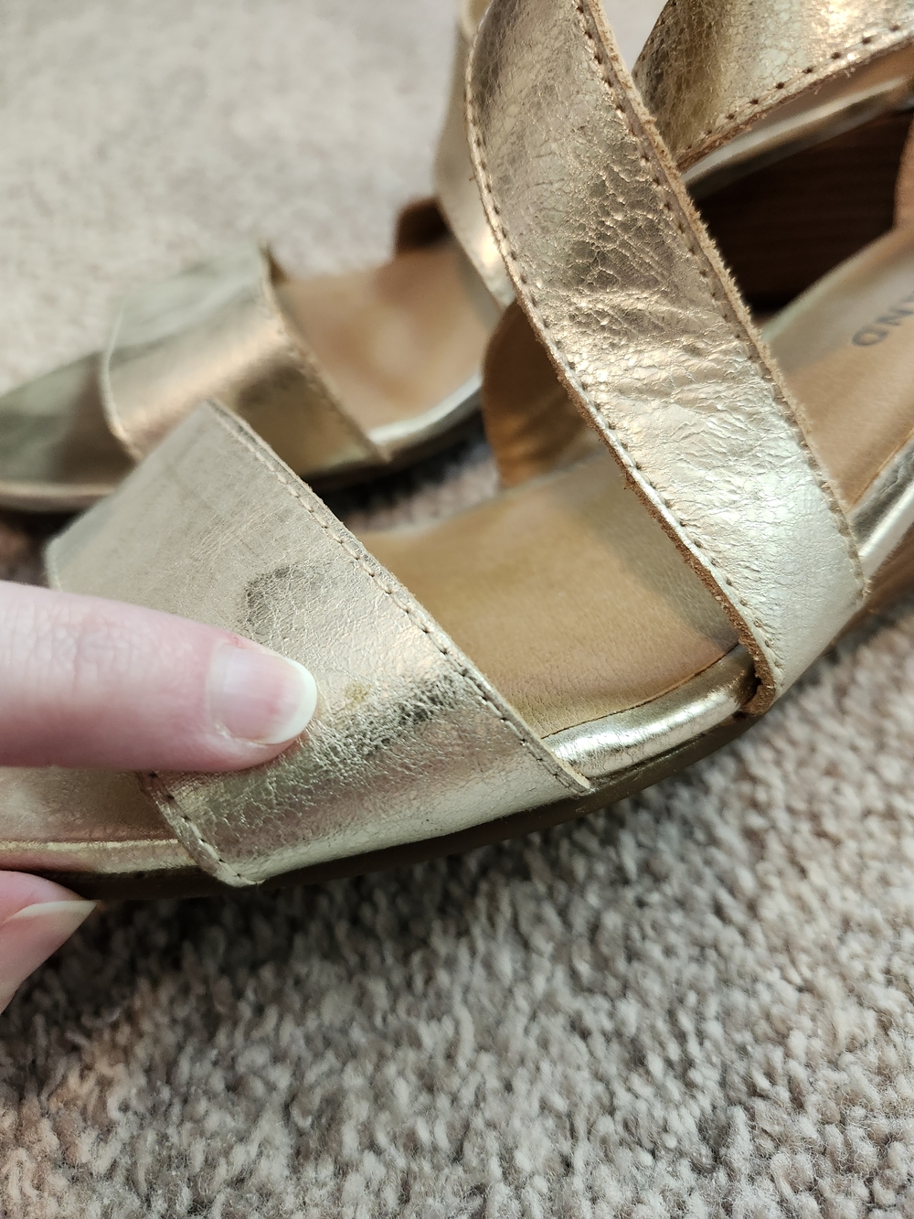 Lucky Brand Metallic Gold Crisscross Strap Wedge Sandals - Picture 4 of 8